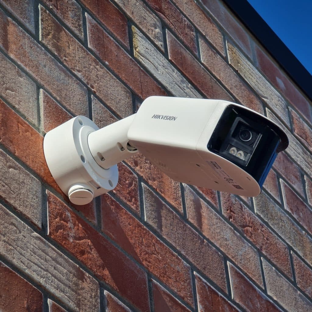 Residential security cameras installation
