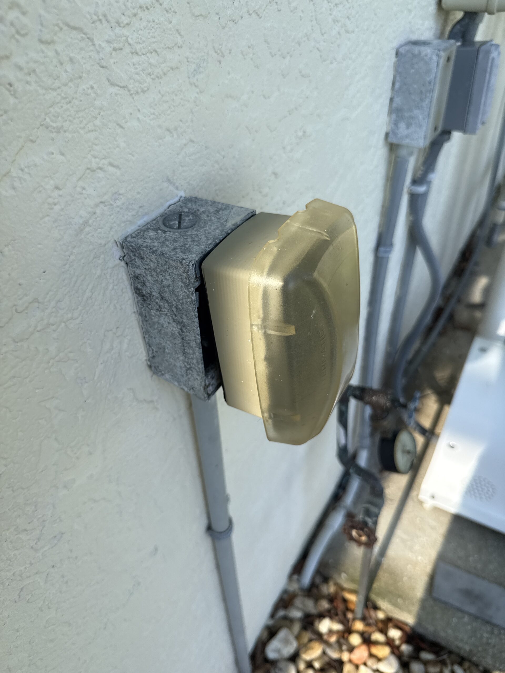 Licensed electrician performing bartow electrical repair diagnostics on residential panel